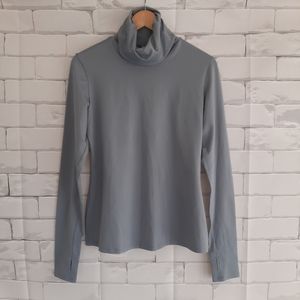 Alo Turtleneck- Grayish Blue Sz Large w/thumb holes